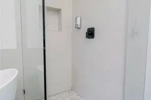 709 Memorial Heights Dr, Houston, TX 77007 - Photo 35