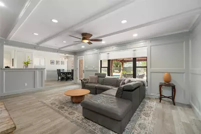 2030 Willowmoss Court, Houston, TX 77008 - Photo 11