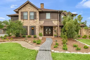 2030 Willowmoss Ct, Houston, TX 77008 - Photo 1