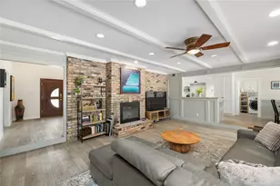 2030 Willowmoss Ct, Houston, TX 77008 - Photo 13
