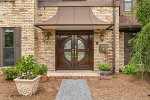 2030 Willowmoss Ct, Houston, TX 77008 - Photo 7