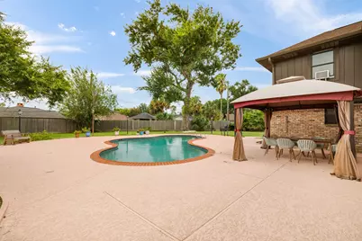 2030 Willowmoss Court, Houston, TX 77008 - Photo 37