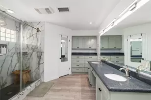 2030 Willowmoss Ct, Houston, TX 77008 - Photo 25