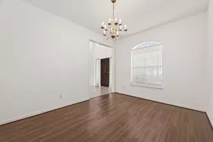 13611 Eldridge Springs Way, Houston, TX 77083 - Photo 9
