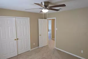1820 Branch Hill Dr, Pearland, TX 77581 - Photo 23