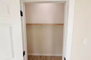 10710 Chadwick St, Houston, TX 77029 - Photo 9