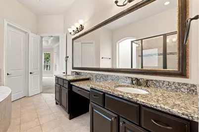3 Hollyflower Place, Tomball, TX 77375 - Photo 17