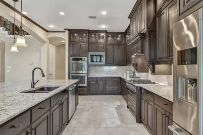 2204 Texoma Bend Lane, Friendswood, TX 77546 - Photo 11