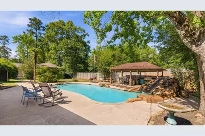10985 Woods Lane, Cleveland, TX 77328 - Photo 37
