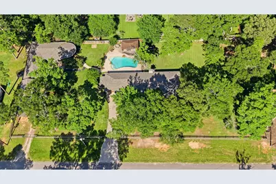 10985 Woods Lane, Cleveland, TX 77328 - Photo 47