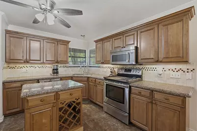 10985 Woods Lane, Cleveland, TX 77328 - Photo 15