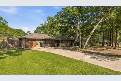 10985 Woods Lane, Cleveland, TX 77328 - Photo 3
