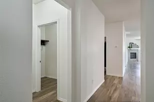 2214 Timberland Country Ct, Conroe, TX 77304 - Photo 11