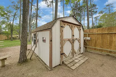 11 Antico Court, The Woodlands, TX 77382 - Photo 33