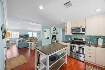 4023 1st Street, Galveston, TX 77554 - Photo 23