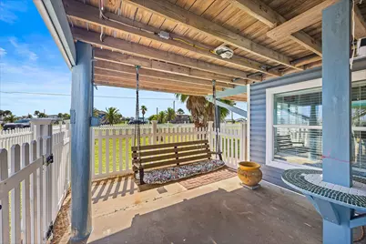 4023 1st Street, Galveston, TX 77554 - Photo 15