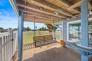 4023 1st St, Galveston, TX 77554 - Photo 15