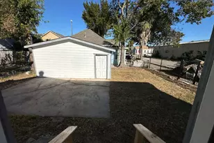 1912 Gentry St, Houston, TX 77009 - Photo 27