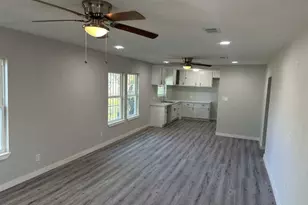 1912 Gentry St, Houston, TX 77009 - Photo 7