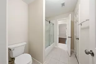 2302 Upland Park Dr, Sugar Land, TX 77479 - Photo 33