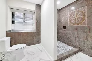 13723 Rocky Bluff Dr, Houston, TX 77085 - Photo 21