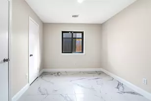 13723 Rocky Bluff Dr, Houston, TX 77085 - Photo 15