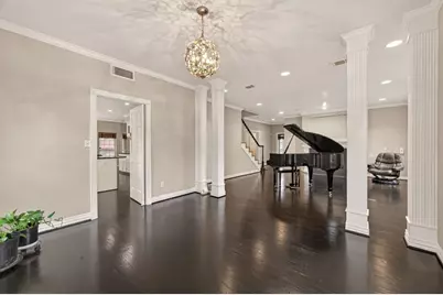 4616 Spruce Street, Bellaire, TX 77401 - Photo 9