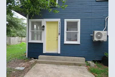 1111 N Thompson Street, Conroe, TX 77301 - Photo 1