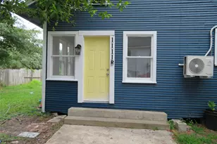 1111 N Thompson St, Conroe, TX 77301 - Photo 1