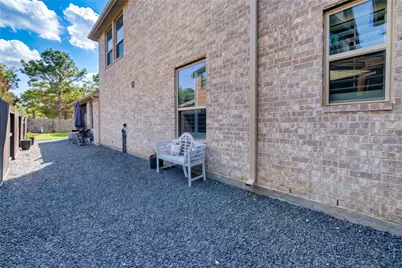 27411 Grayson Gap Ct, Fulshear, TX 77441 - Photo 5