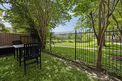 3413 Clearview Circle, Houston, TX 77025 - Photo 15
