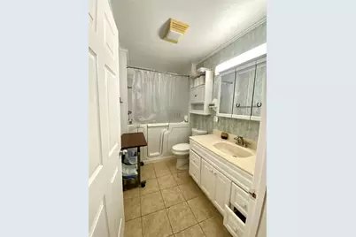 1228 Bahama Lane, Port Bolivar, TX 77650 - Photo 15