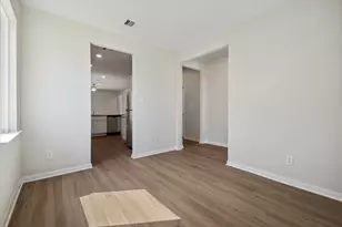 309 Tejas Trl, Waller, TX 77484 - Photo 3