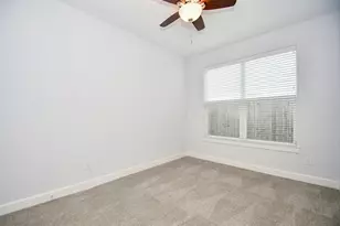 703 Link Rd, Houston, TX 77009 - Photo 23