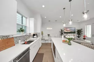 1705 Dennis St, Houston, TX 77004 - Photo 27