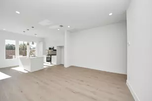 2104 Diagonal Ln, Houston, TX 77051 - Photo 15
