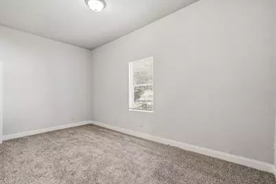 405 S 3rd Street, La Porte, TX 77571 - Photo 7