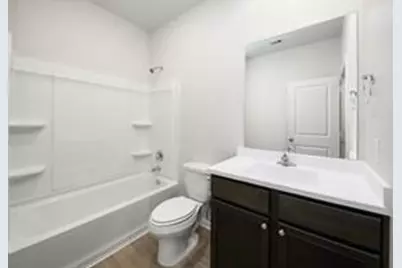 15438 Maple Terrace Drive, Conroe, TX 77303 - Photo 9