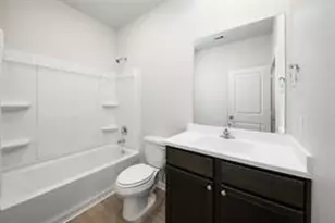 15438 Maple Ter Dr, Conroe, TX 77303 - Photo 9