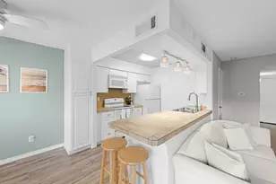 3220 69th St, Galveston, TX 77551 - Photo 13