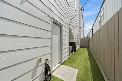 9007 Lonestar River Lane, Houston, TX 77080 - Photo 33