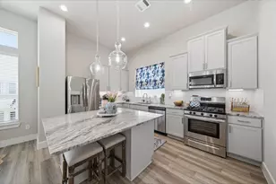 9007 Lonestar River Ln, Houston, TX 77080 - Photo 3