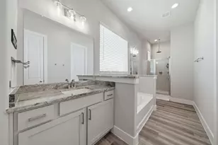 9007 Lonestar River Ln, Houston, TX 77080 - Photo 25