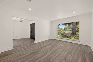 9519 Moorberry Ln, Houston, TX 77080 - Photo 7