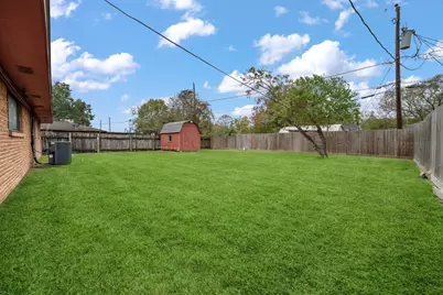 2803 Newcastle Drive, Baytown, TX 77521 - Photo 19