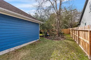 51 Pipers Meadow St, The Woodlands, TX 77382 - Photo 45