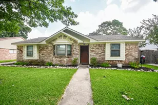 12022 Scottsdale Dr, Meadows Place, TX 77477 - Photo 1