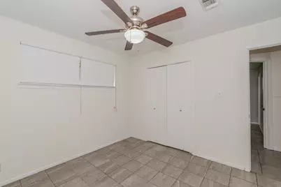 135 W Barkley Street, Sour Lake, TX 77659 - Photo 21