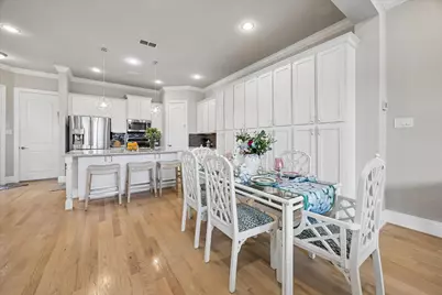 8417 Water Oak Pass Drive, Houston, TX 77055 - Photo 5