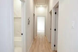 103 E Lobit Ave, Baytown, TX 77520 - Photo 11